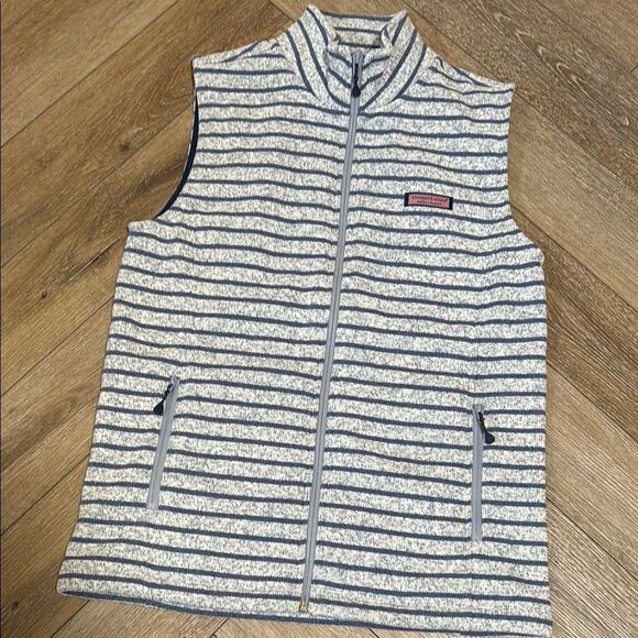Vineyard Vines Fleece Vest - Picture 1 of 5